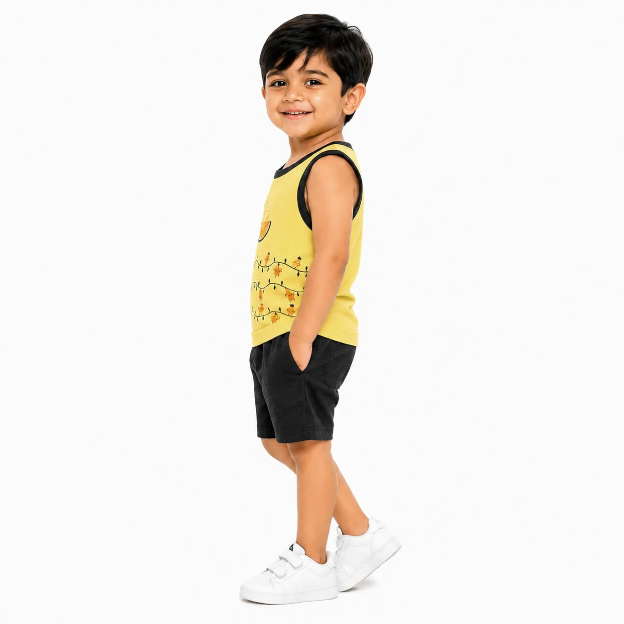 T-SHIRT